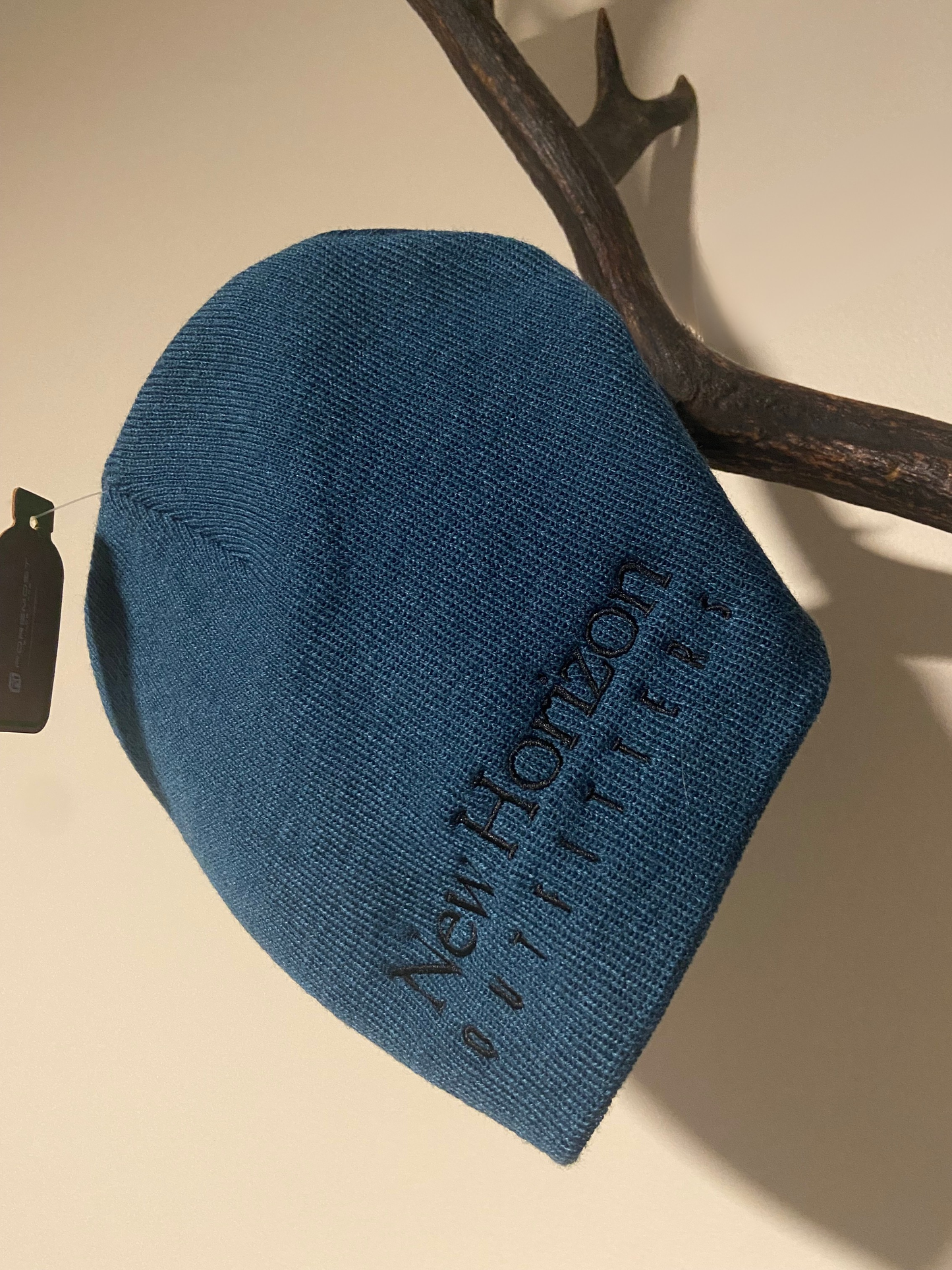 Cuffless Knit beanie